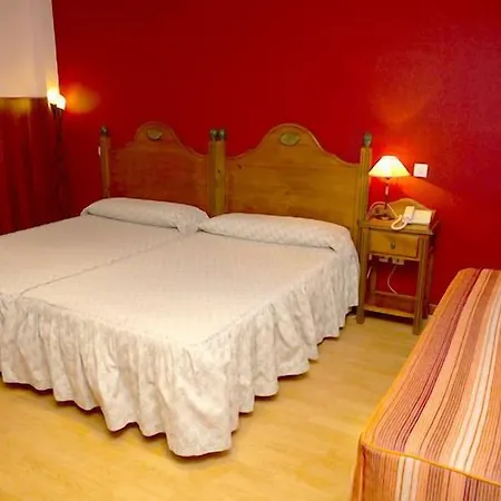 El Tejo De Hotell