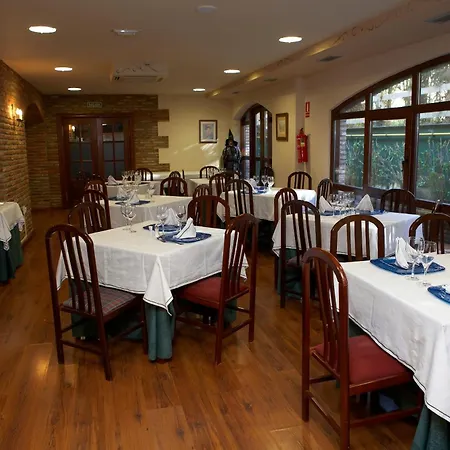 Hotel El Tejo De