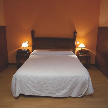 El Tejo De Hotell