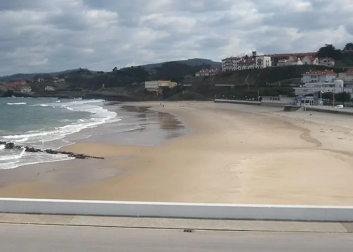 El Tejo De 3* Comillas