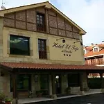 El Tejo De Hotell Comillas