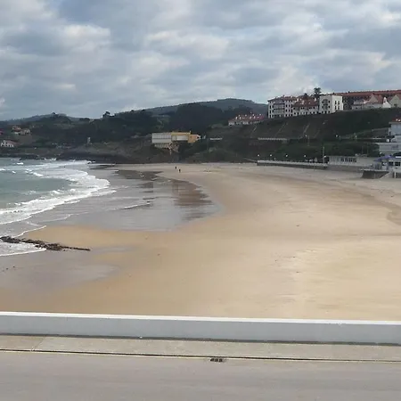 El Tejo De 3* Comillas