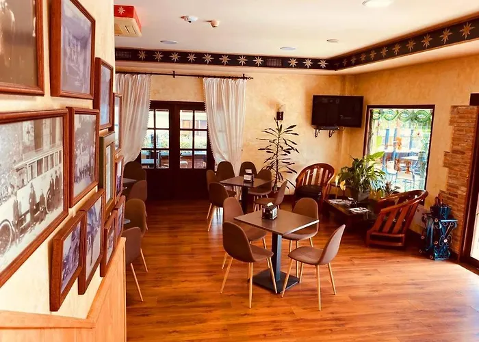 El Tejo De Hotell Comillas